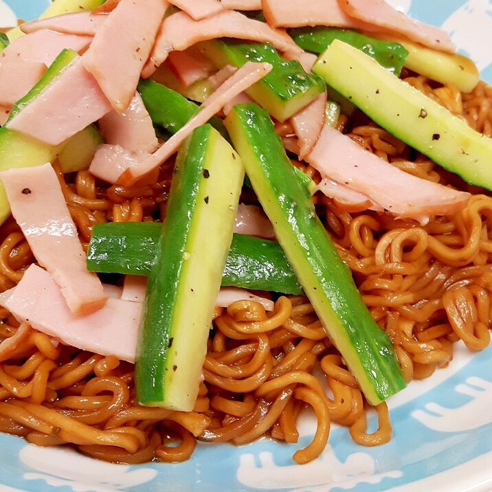 ソース焼きそばアレンジ キュウリ ハム レシピ 作り方 By Acchan66 楽天レシピ ソース焼きそばアレンジ キュウリ ハム レシピ 作り方 By Acchan66 楽天レシピ